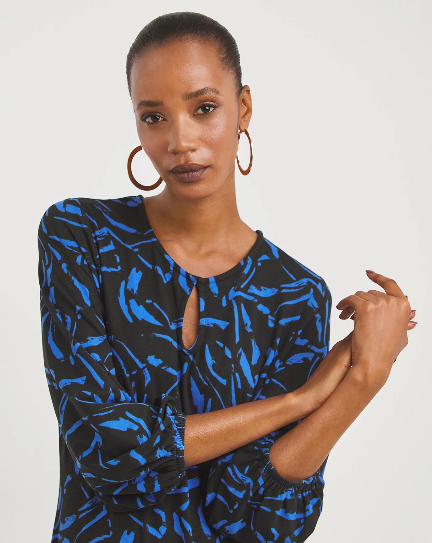 Blue Print Keyhole Soft Touch Jersey Dress| Blue Print 3 Blue Print Keyhole Soft Touch Jersey Dress| Blue Print - Image 3