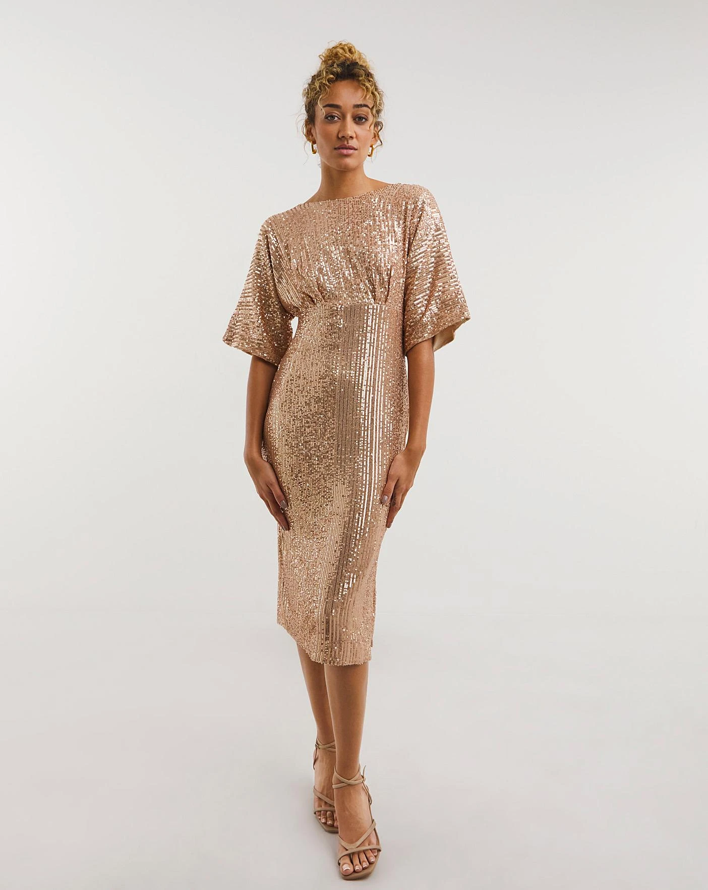 MONSON Clothing Shop 52 MONSON Clothing Shop -MONSON Clothing Shop