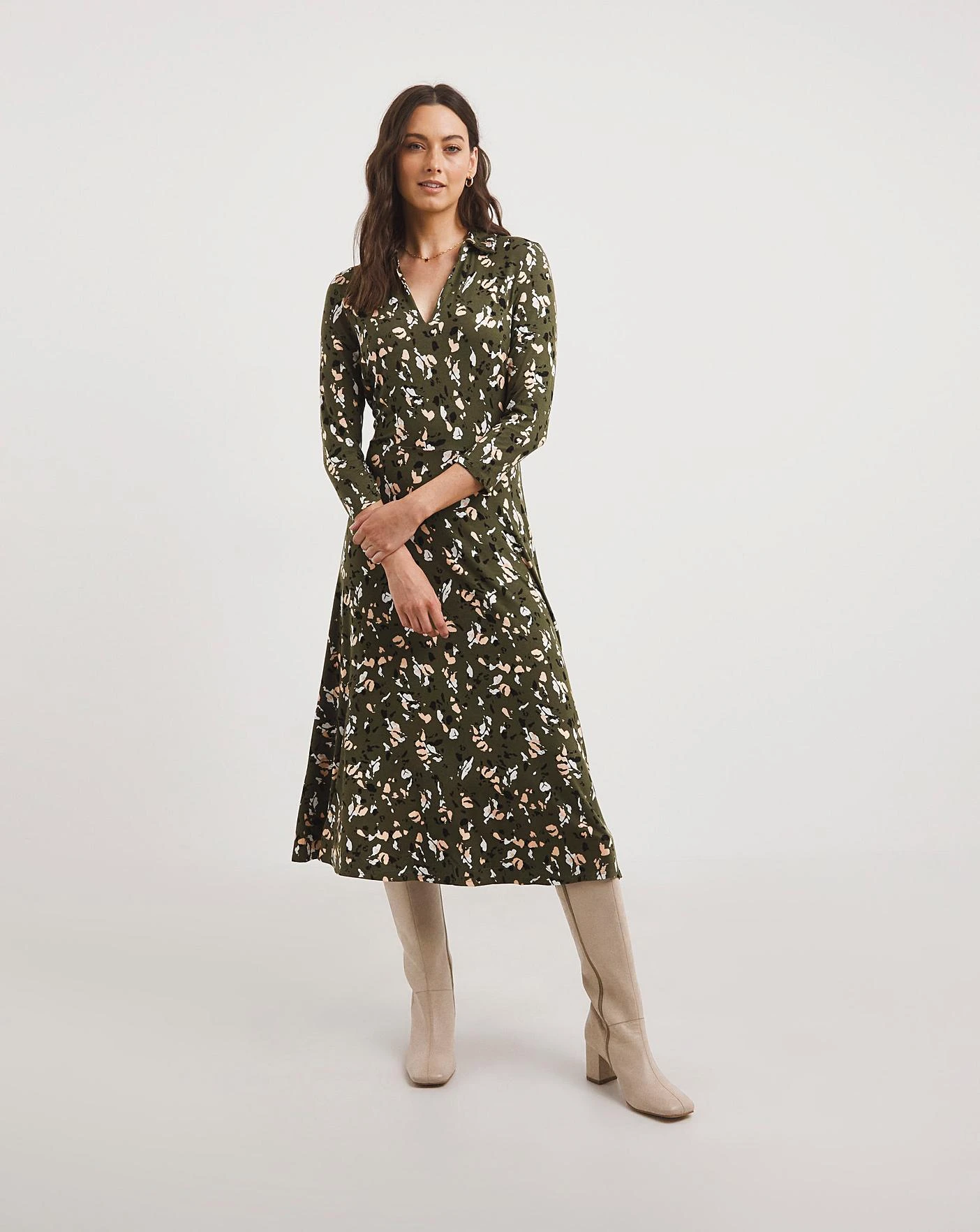 Julipa Collar Jersey Maxi Dress| Khaki Print 1 Julipa Collar Jersey Maxi Dress| Khaki Print