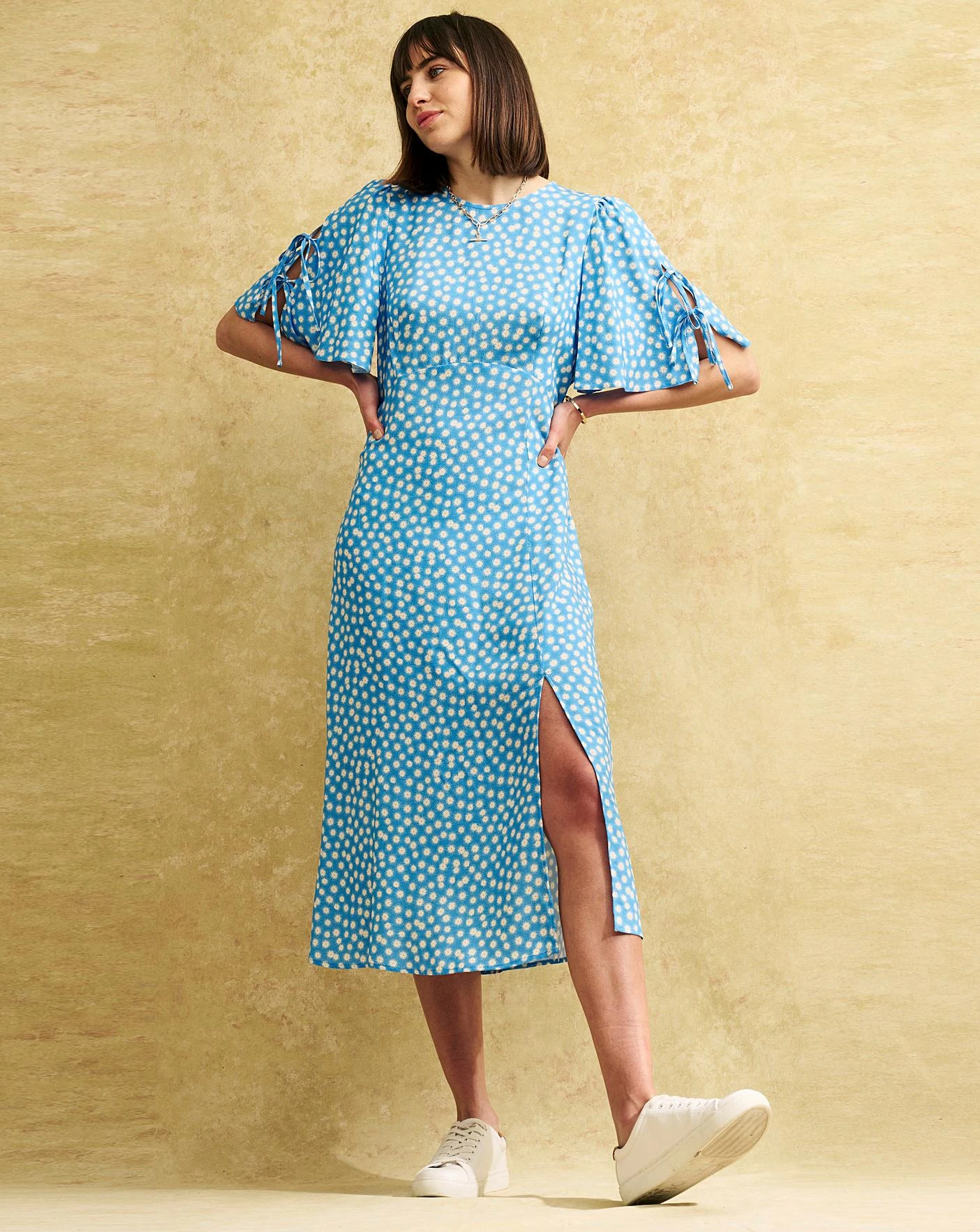 Nobody's Child Elka Ditsy Angel Dress| Blue 1 Nobody's Child Elka Ditsy Angel Dress| Blue