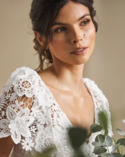 Joanna Hope Ivory 3D Lace Midi Dress| Ivory 8 Joanna Hope Ivory 3D Lace Midi Dress| Ivory -MONSON Clothing Shop y01wi595503w