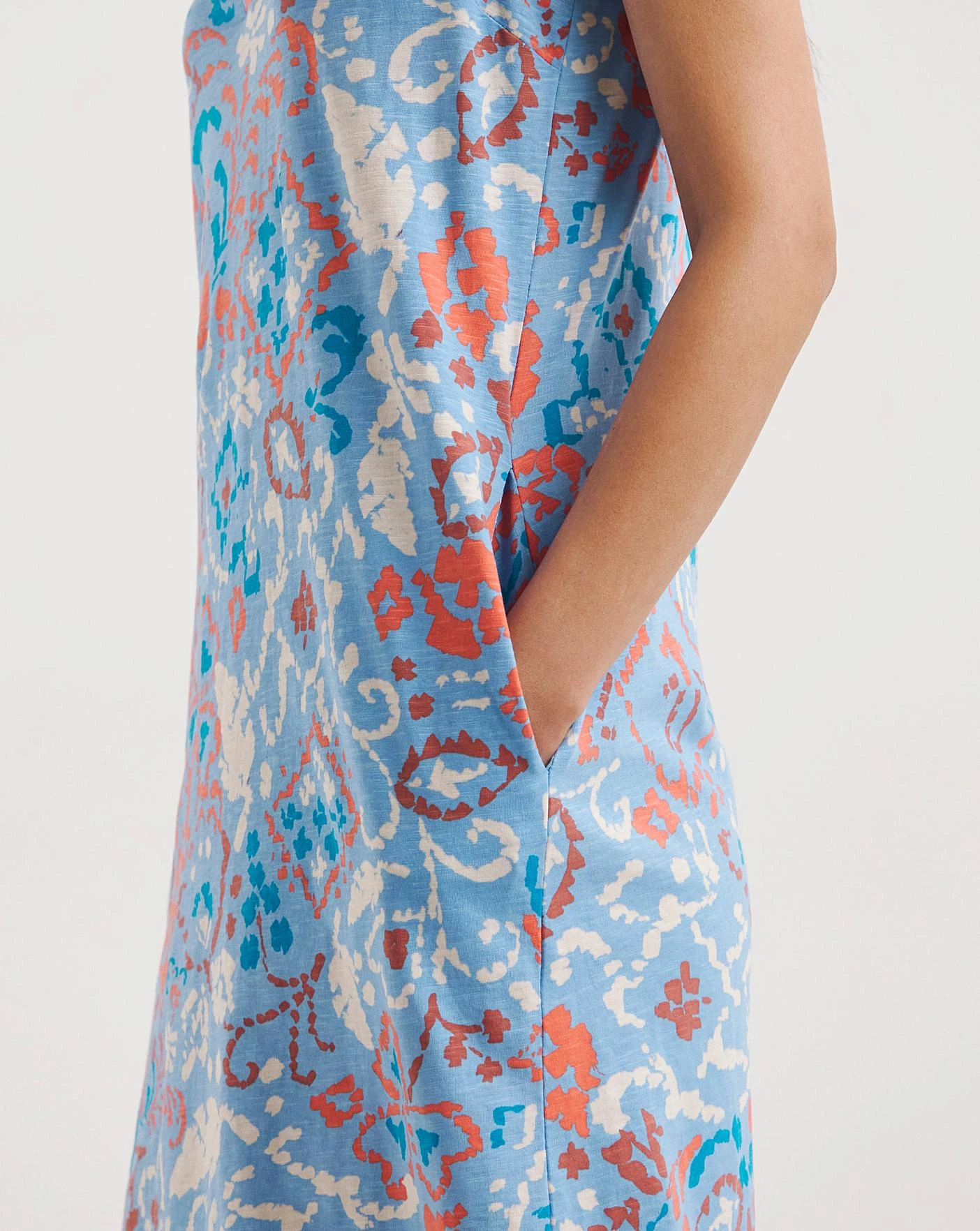 Julipa Jersey Shift Dress| Blue Print 4 Julipa Jersey Shift Dress| Blue Print - Image 4