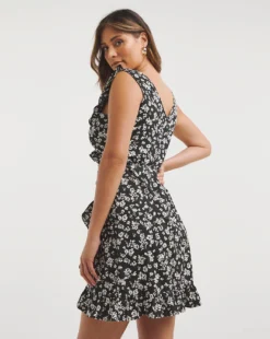Simply Be Value Wrap Over Beach Dress| Floral Print /Black -MONSON Clothing Shop z01pq768761w